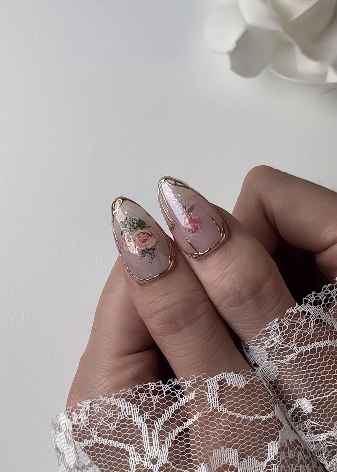 Close-up view of English Rose Garden-Vintage Pink press-on nails featuring elegant and classic design with fresh floral detail