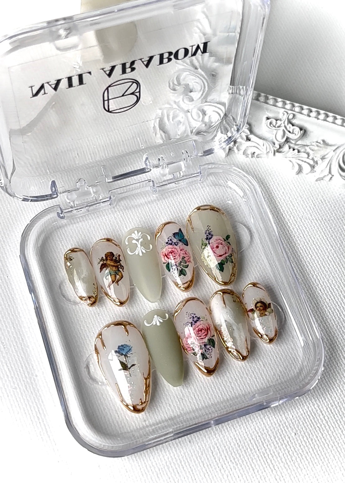 Close-up view of English Rose Garden-Royal Foret press-on nails featuring elegant and classic design with regal details